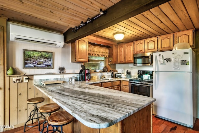 1530 Zurich Rd, Gatlinburg, TN 37738 - photo 13