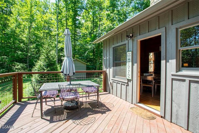 3637 Marshall Ln, Sevierville, TN 37862 - wooden deck featuring outdoor dining area