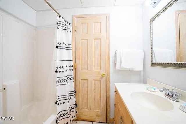 3637 Marshall Ln, Sevierville, TN 37862 - bathroom featuring vanity and shower / tub combo