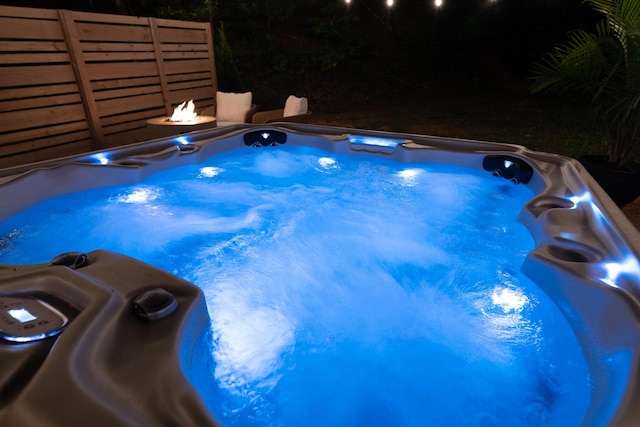 1008 Glades Rd, Gatlinburg, TN 37738 - view of swimming pool featuring a hot tub