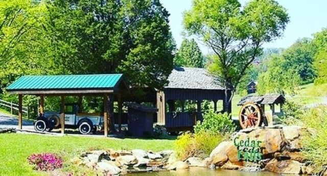 2603 Cedar Falls Way, Sevierville, TN 37862