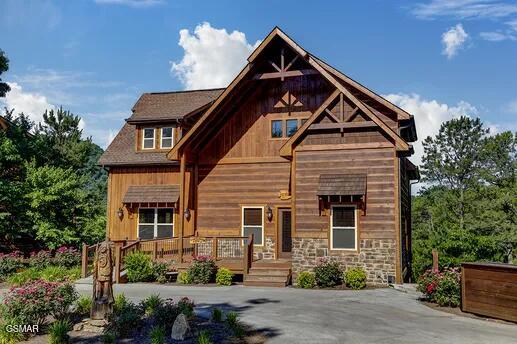 1340 Parkview Vista Way, Pigeon Forge, TN 37876 - photo 1