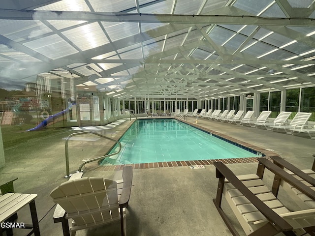view of swimming pool