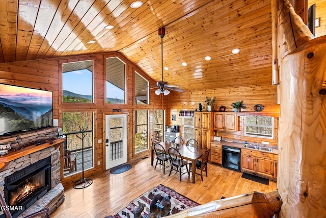 4172 Chamberlain Ln, Sevierville, TN 37862 - photo 17