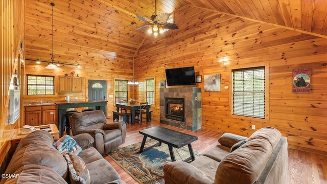 1727 Walker Trl, Sevierville, TN 37876 - photo 3