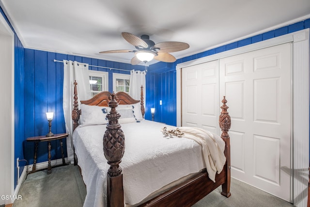 204 Hill St, Gatlinburg, TN 37738 - carpeted bedroom featuring a closet and a ceiling fan