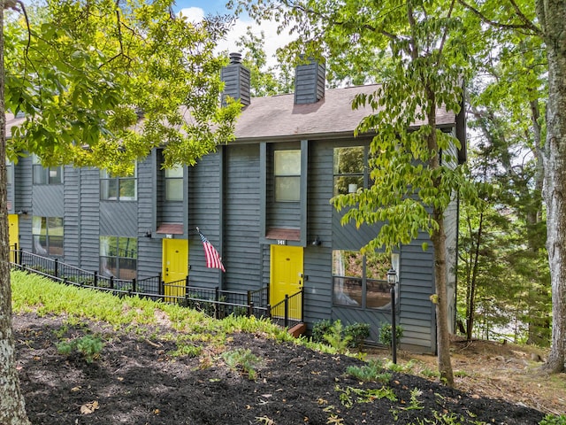 view of front of home