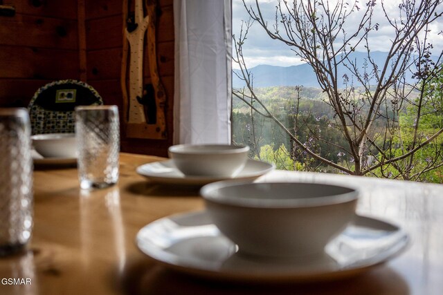 2251 Upper Middle Creek Rd Unit 8, Sevierville, TN 37876 - dining area view of a mountain backdrop