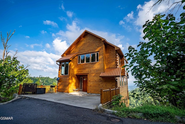 1854 Billard Way, Sevierville, TN 37876 - log-style house with log exterior and a metal roof