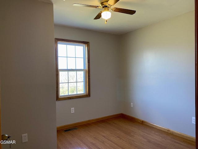 188 Riviera Dr, Newport, TN 37821 - empty room featuring ceiling fan, visible vents, baseboards, and wood finished floors