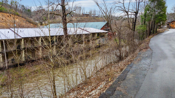 0 Sleepy Hollow Rd, Gatlinburg, TN 37738
