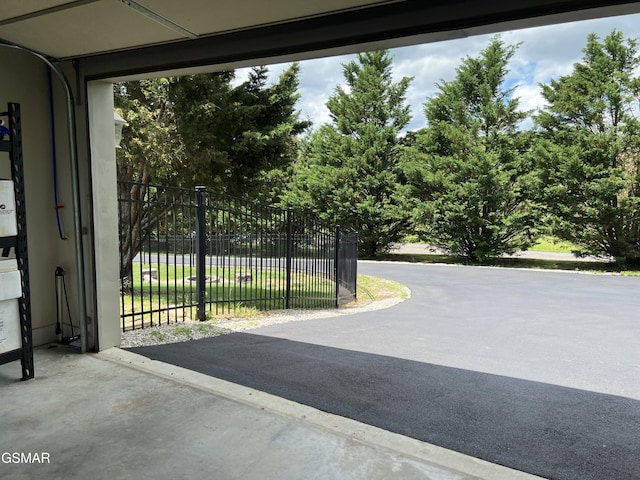 1018 Southwind Cir, Dandridge, TN 37725 - view of road with a gate
