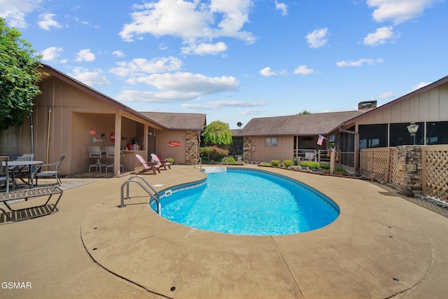 1505 Canterbury Ln, Sevierville, TN 37862 - view of swimming pool featuring a patio