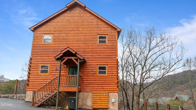 view of front of house