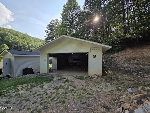 2865/2869 Happy Hollow Rd, Sevierville, TN 37862 - view of detached garage