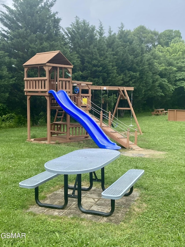 124 Plaza Dr Unit 3107, Pigeon Forge, TN 37863 - view of playground featuring a lawn