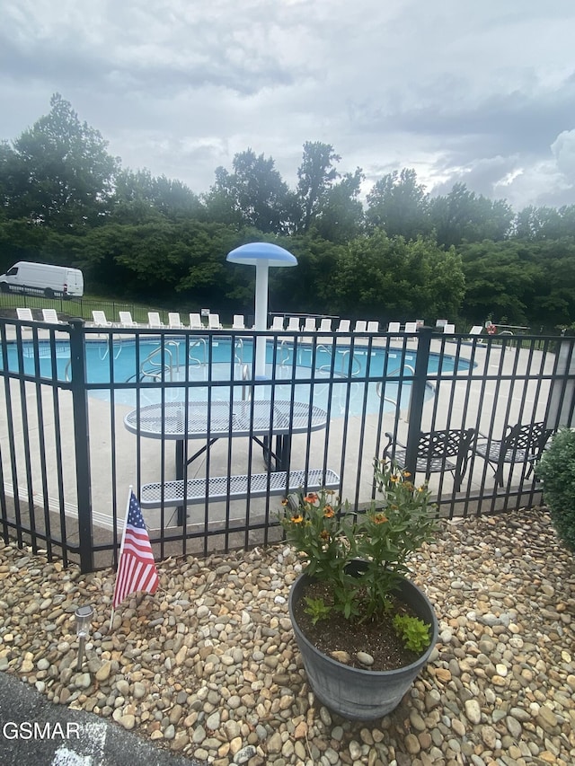 124 Plaza Dr Unit 3107, Pigeon Forge, TN 37863 - view of community pool