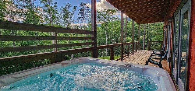 1531 Bear Valley Rd, Sevierville, TN 37876 - deck featuring a hot tub