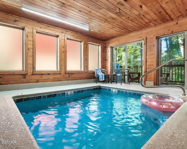 668 Stockton Dr, Sevierville, TN 37876 - view of indoor pool