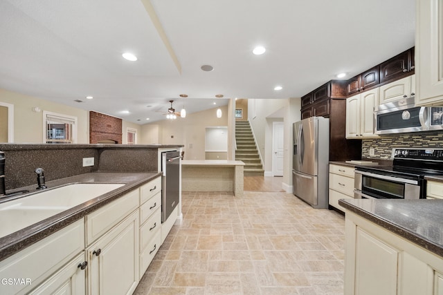 225 Piney Rd, Kodak, TN 37764 - photo 12