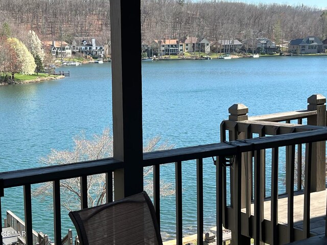 20 Brixton Ln, Crossville, TN 38555 - view of water feature featuring a residential view