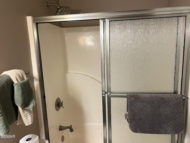 20 Brixton Ln, Crossville, TN 38555 - full bathroom with enclosed tub / shower combo