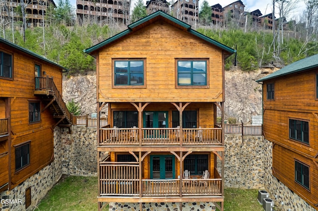 852 Resort Way, Gatlinburg, TN 37738 - view of front of property with central AC unit and a balcony
