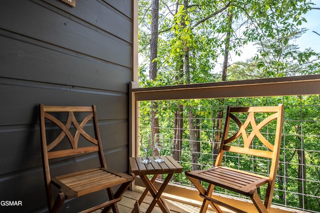 923 Osprey Way, Pigeon Forge, TN 37863 - view of balcony