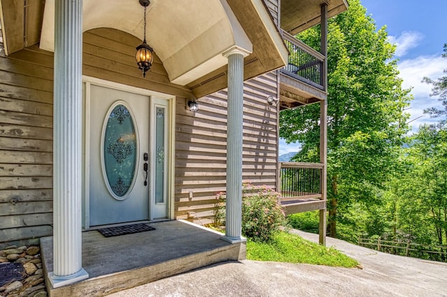 view of doorway to property