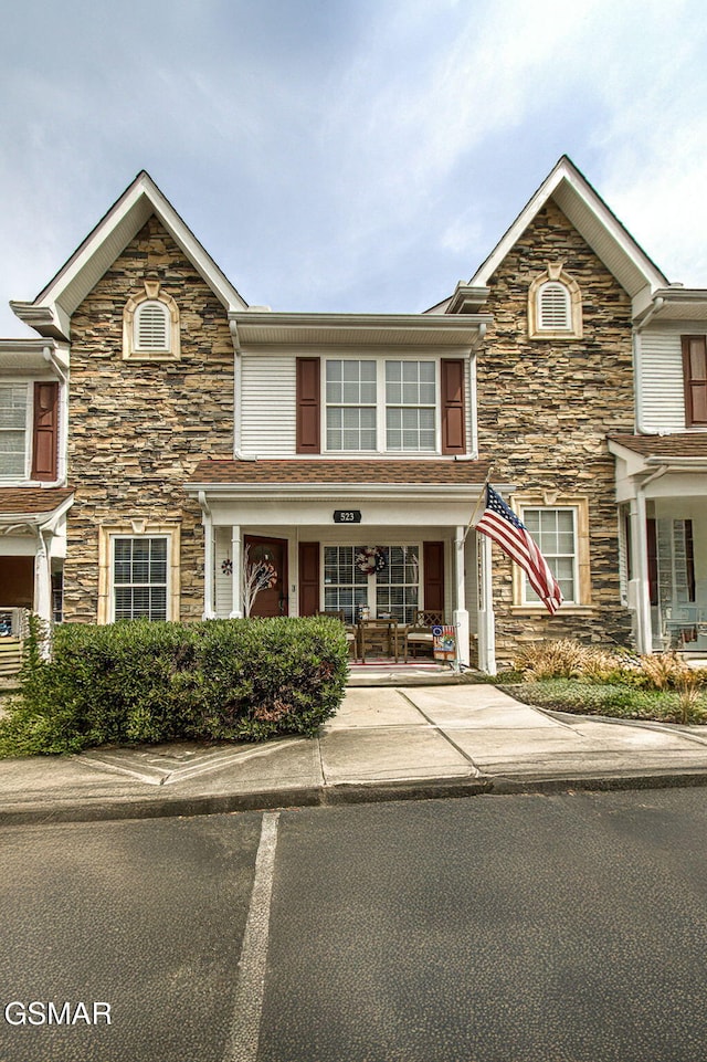 523 Orchard Valley Way Unit 432, Sevierville, TN 37862 - view of front of house with stone siding