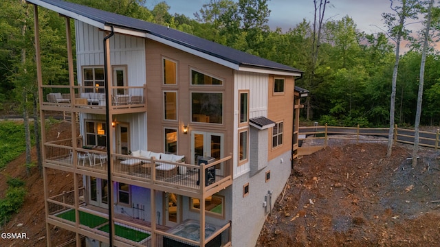 1924 Pine Ct, Sevierville, TN 37876 - view of outbuilding featuring a forest view
