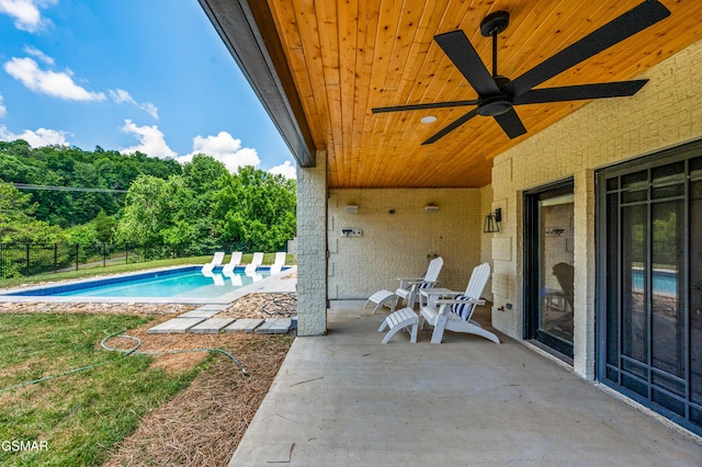 225 Bobwhite Trl, Sevierville, TN 37876 - photo 8