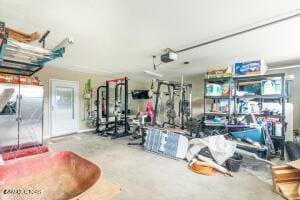 2039 James Rd, Sevierville, TN 37876 - view of garage