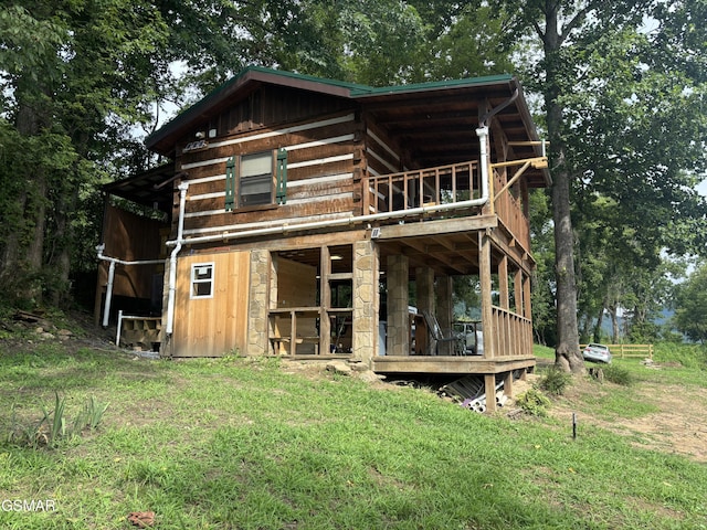 864 Fugate Rd, Del Rio, TN 37727 - back of property featuring stone siding