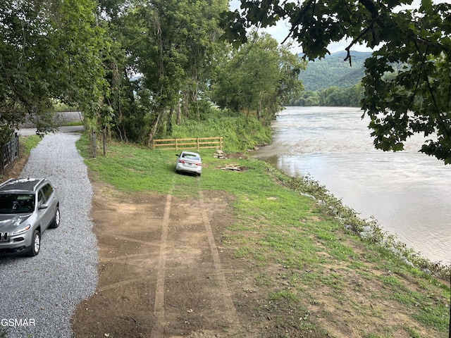 864 Fugate Rd, Del Rio, TN 37727 - water view