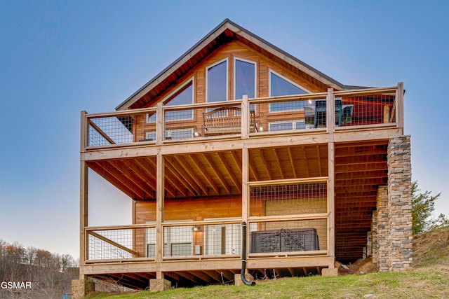 2862 Indigo Ln, Sevierville, TN 37862 - rear view of property with a wooden deck