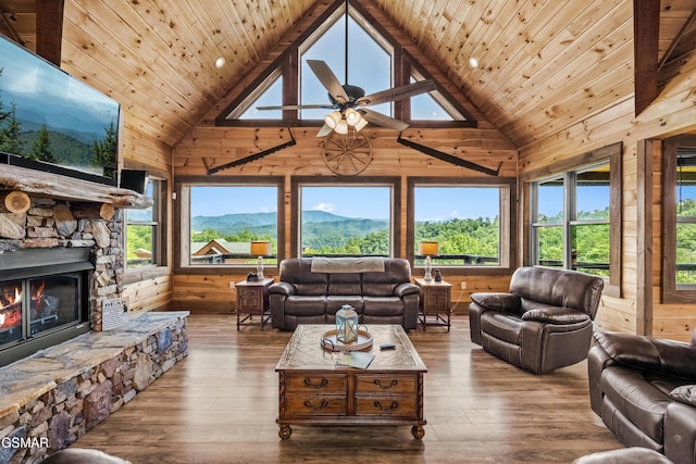 3142 Laughing Pine Ln, Sevierville, TN 37862 - photo 4