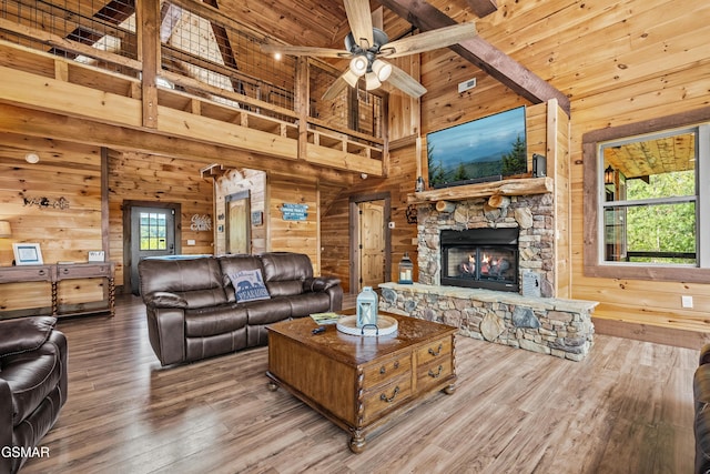 3142 Laughing Pine Ln, Sevierville, TN 37862 - photo 5