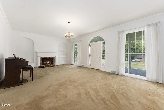 living room featuring a healthy amount of sunlight, ornamental molding, and light carpet