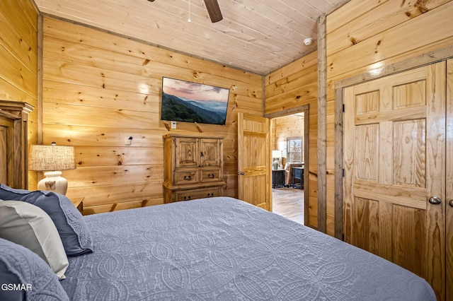 2125 Eagle Feather Dr, Sevierville, TN 37876 - bedroom featuring wood walls