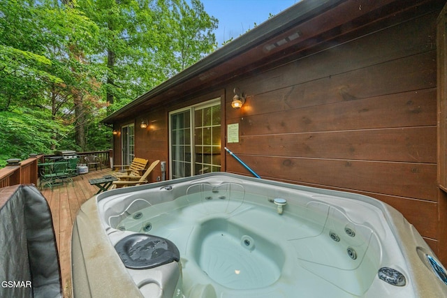 380 Laurel Rd, Townsend, TN 37882 - deck with a hot tub and a grill