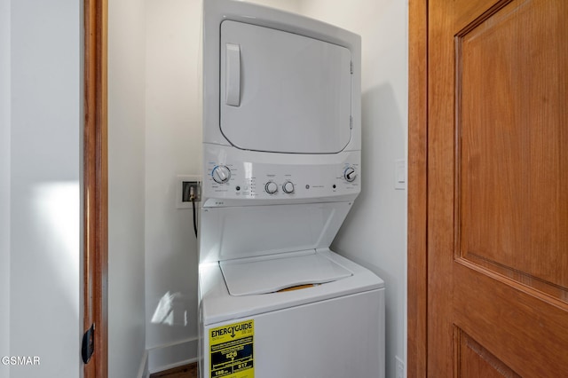 2385 Forge Hideaway Loop Unit 4, Pigeon Forge, TN 37863 - laundry area featuring estacked washer and dryer