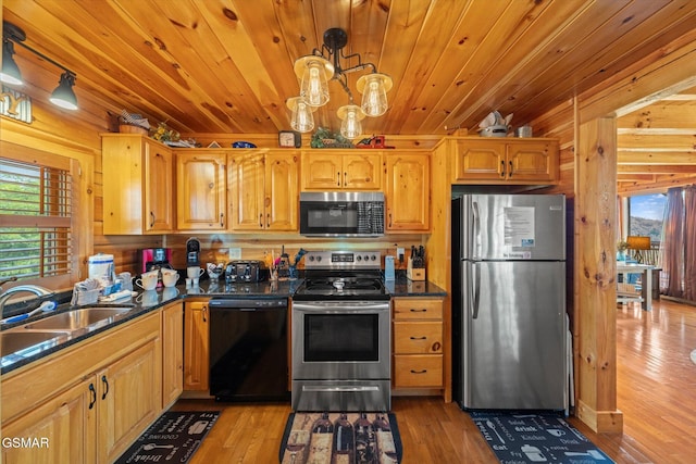 2022 Starr Crest Dr, Sevierville, TN 37876 - photo 7