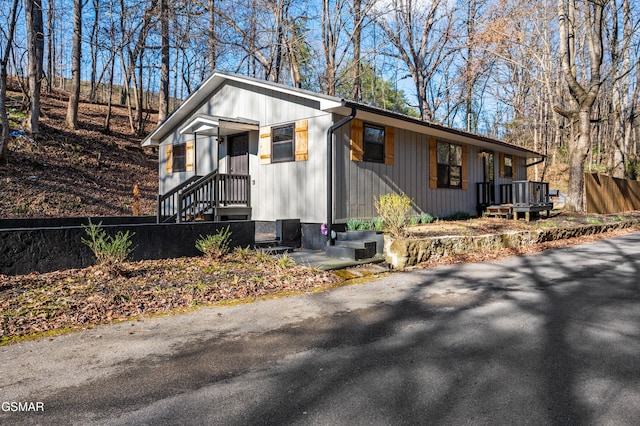 519 Mcmahan Rd, Pigeon Forge, TN 37863 - view of front of home
