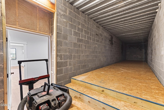 206 Eagle View Dr, Dandridge, TN 37725 - hallway with concrete block wall