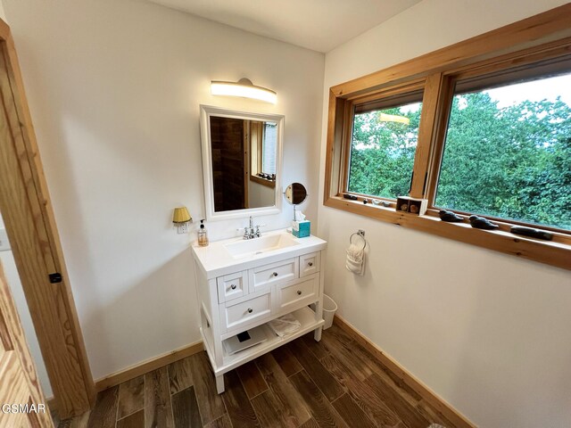 1642 Little Cove Rd, Sevierville, TN 37862 - full bath featuring wooden walls and a tile shower