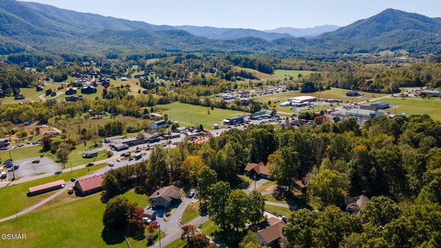 3225 Laurelwood Ave, Sevierville, TN 37862 - aerial view featuring a mountain view