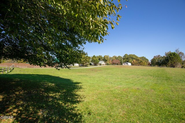 3225 Laurelwood Ave, Sevierville, TN 37862 - view of yard featuring fence