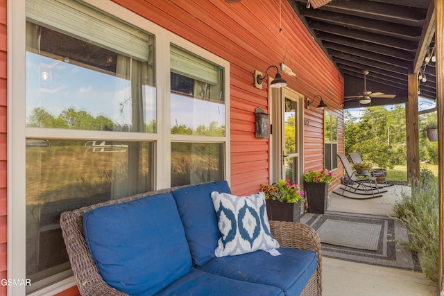 view of patio / terrace with ceiling fan and covered porch