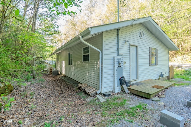 250 Cartertown Rd, Gatlinburg, TN 37738 - rear view of property with central AC
